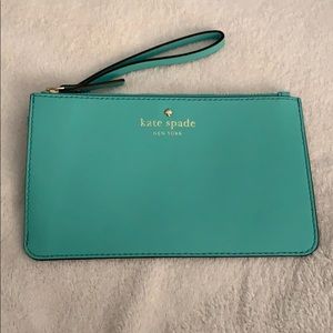 New kate spade wristlet